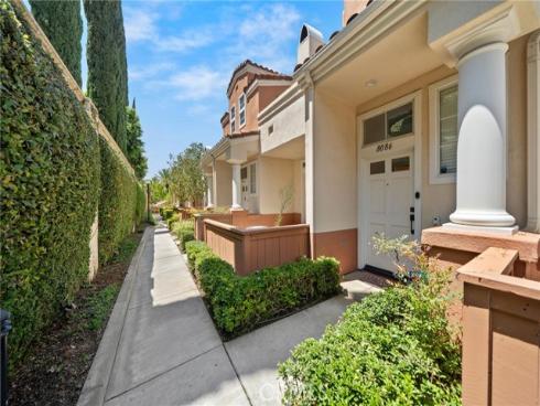 8086 E Venice , Anaheim, CA