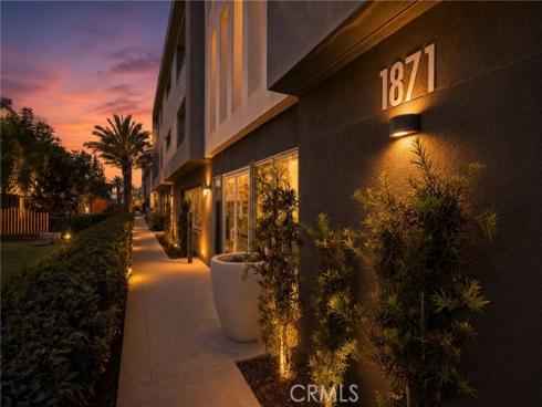 1871 S Union  81 , Anaheim, CA