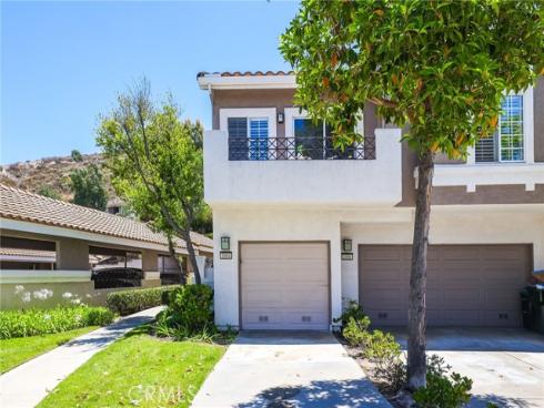1004 S Dewcrest , Anaheim, CA