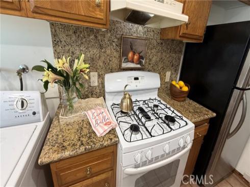 1950 W Glenoaks #a , Anaheim, CA