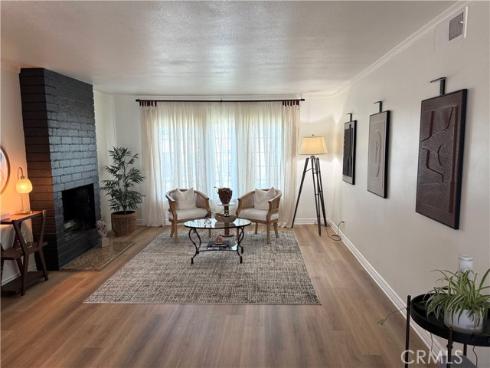 1950 W Glenoaks #a , Anaheim, CA