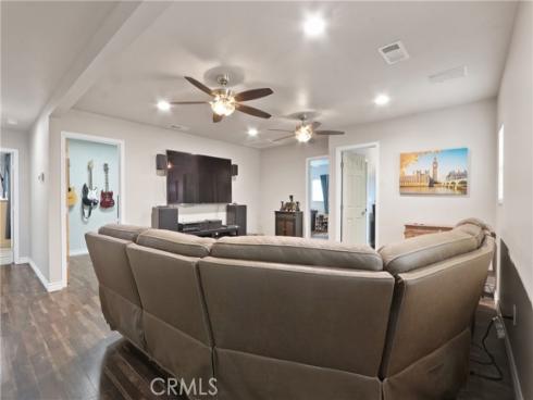 3129 W Olinda , Anaheim, CA