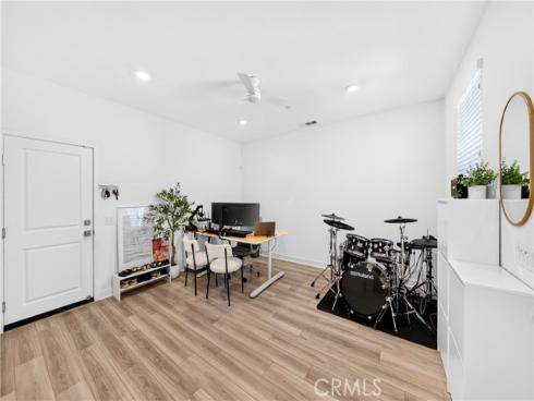 1649 W Lincoln Avenue 103 , Anaheim, CA