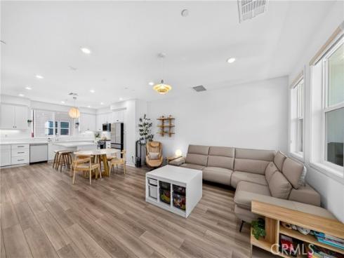 1649 W Lincoln Avenue 103 , Anaheim, CA