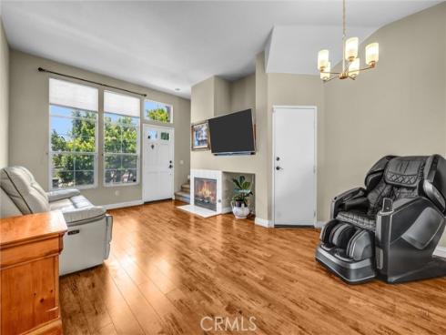 1010 S Volterra , Anaheim, CA