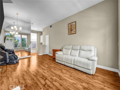 1010 S Volterra , Anaheim, CA