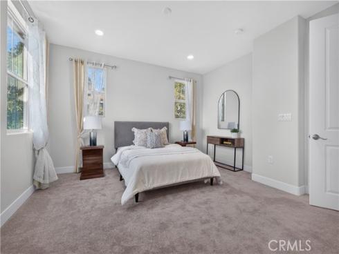 340 S Auburn Heights , Anaheim, CA