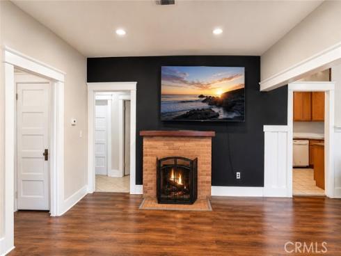 117 E Sycamore , Anaheim, CA