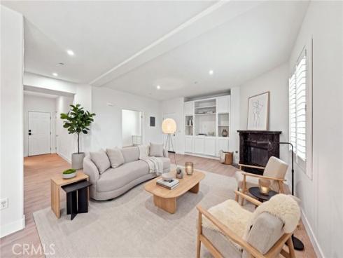 1138 N. Euclid Street 5