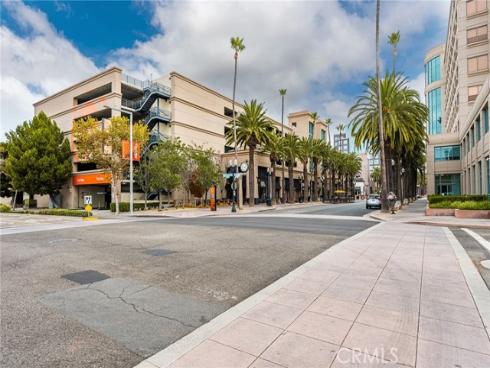 435 W Center Street Promenade 226 , Anaheim, CA