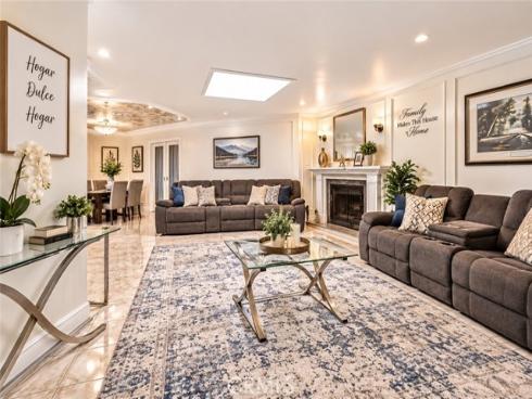 10212  Sherrill  , Anaheim, CA