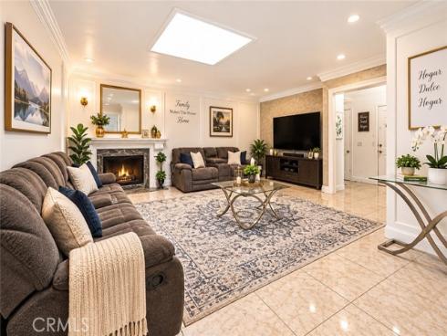 10212  Sherrill  , Anaheim, CA