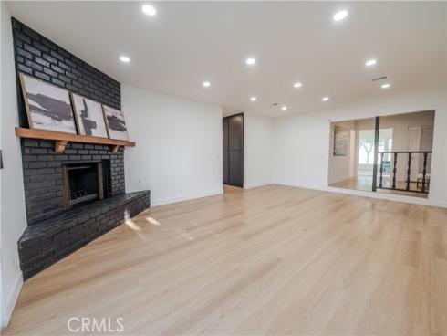 2129 W Cerritos , Anaheim, CA