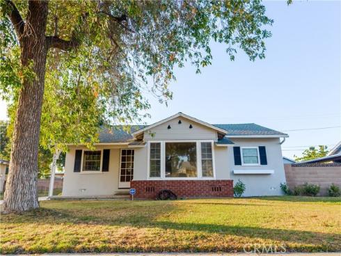 2129 W Cerritos , Anaheim, CA