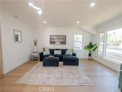 2129 W Cerritos , Anaheim, CA