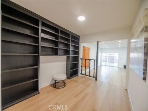 2129 W Cerritos , Anaheim, CA