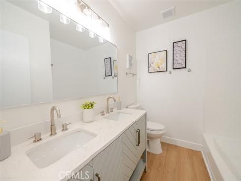 2129 W Cerritos , Anaheim, CA