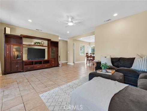 837 N Hanover Street , Anaheim, CA