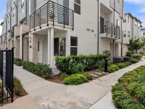 1423 W Cara , Anaheim, CA