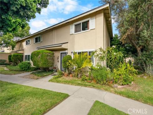 630 S. Knott Avenue 25
