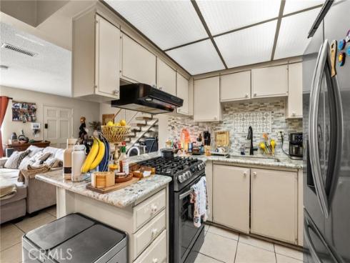 630 S Knott 25 Avenue, Anaheim, CA