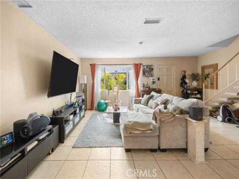 630 S Knott 25 Avenue, Anaheim, CA