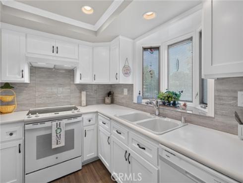 5901 E Hadrians Crescent , Anaheim, CA