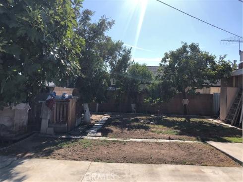 1234 E Oak Street, Anaheim, CA