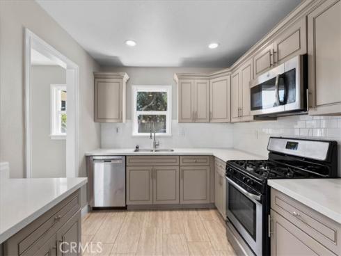 611 S Pine , Anaheim, CA