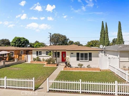 611 S Pine , Anaheim, CA