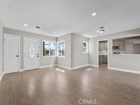 611 S Pine , Anaheim, CA