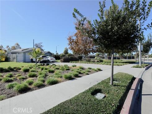 2186 W Huntington , Anaheim, CA