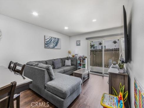 278 N Wilshire 129 , Anaheim, CA