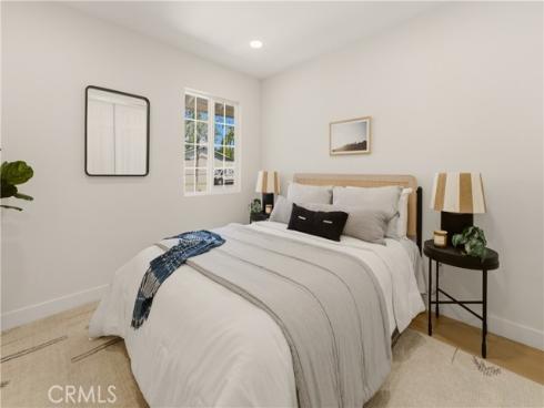 3186 E Radcliffe , Anaheim, CA