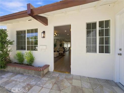 3186 E Radcliffe , Anaheim, CA
