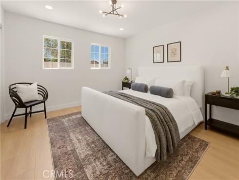 3186 E Radcliffe , Anaheim, CA