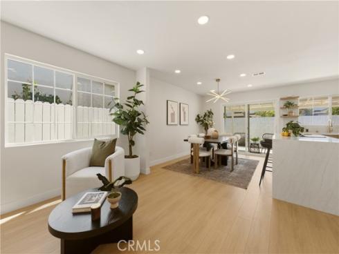 3186 E Radcliffe , Anaheim, CA