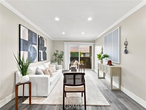 278 N. Wilshire 108