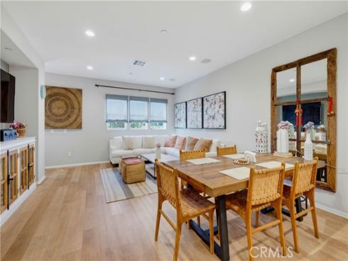 3320 W Mirano , Anaheim, CA