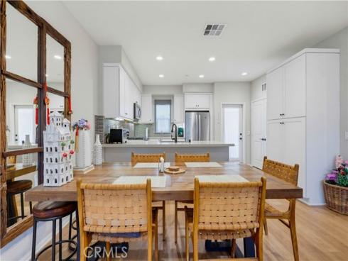 3320 W Mirano , Anaheim, CA