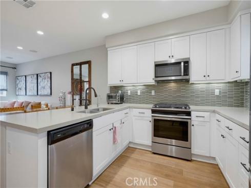 3320 W Mirano , Anaheim, CA