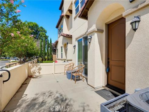 3320 W Mirano , Anaheim, CA