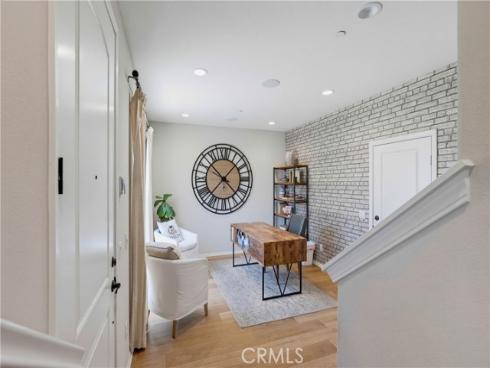 3320 W Mirano , Anaheim, CA