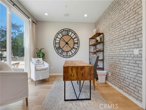 3320 W Mirano , Anaheim, CA