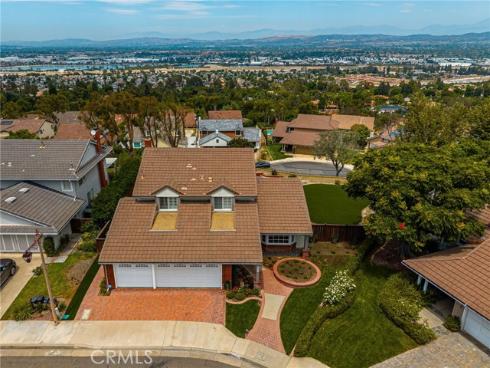 4431 E Olive Branch , Anaheim, CA
