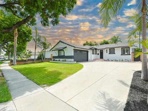 1246 E Turin , Anaheim, CA