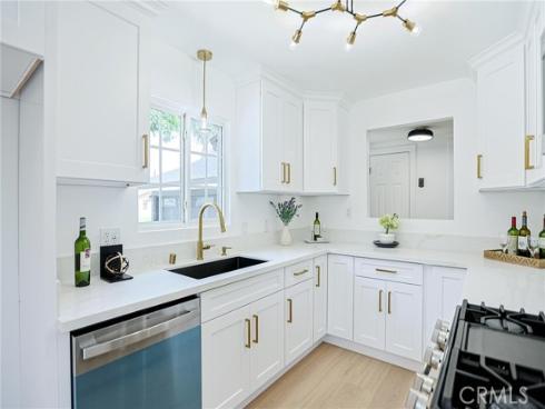 1246 E Turin , Anaheim, CA