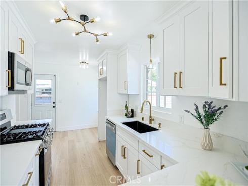 1246 E Turin , Anaheim, CA