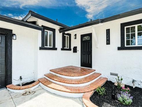 1246 E Turin , Anaheim, CA