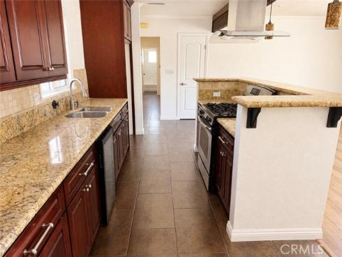 1185 W Hampshire  , Anaheim, CA